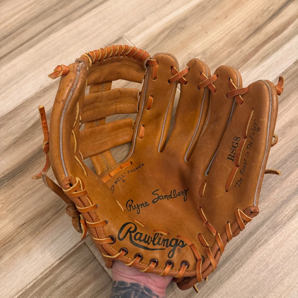 Rawlings RSG8 Ryne Sandberg Signature Baseball Glove Tan Leather RHT Infielder